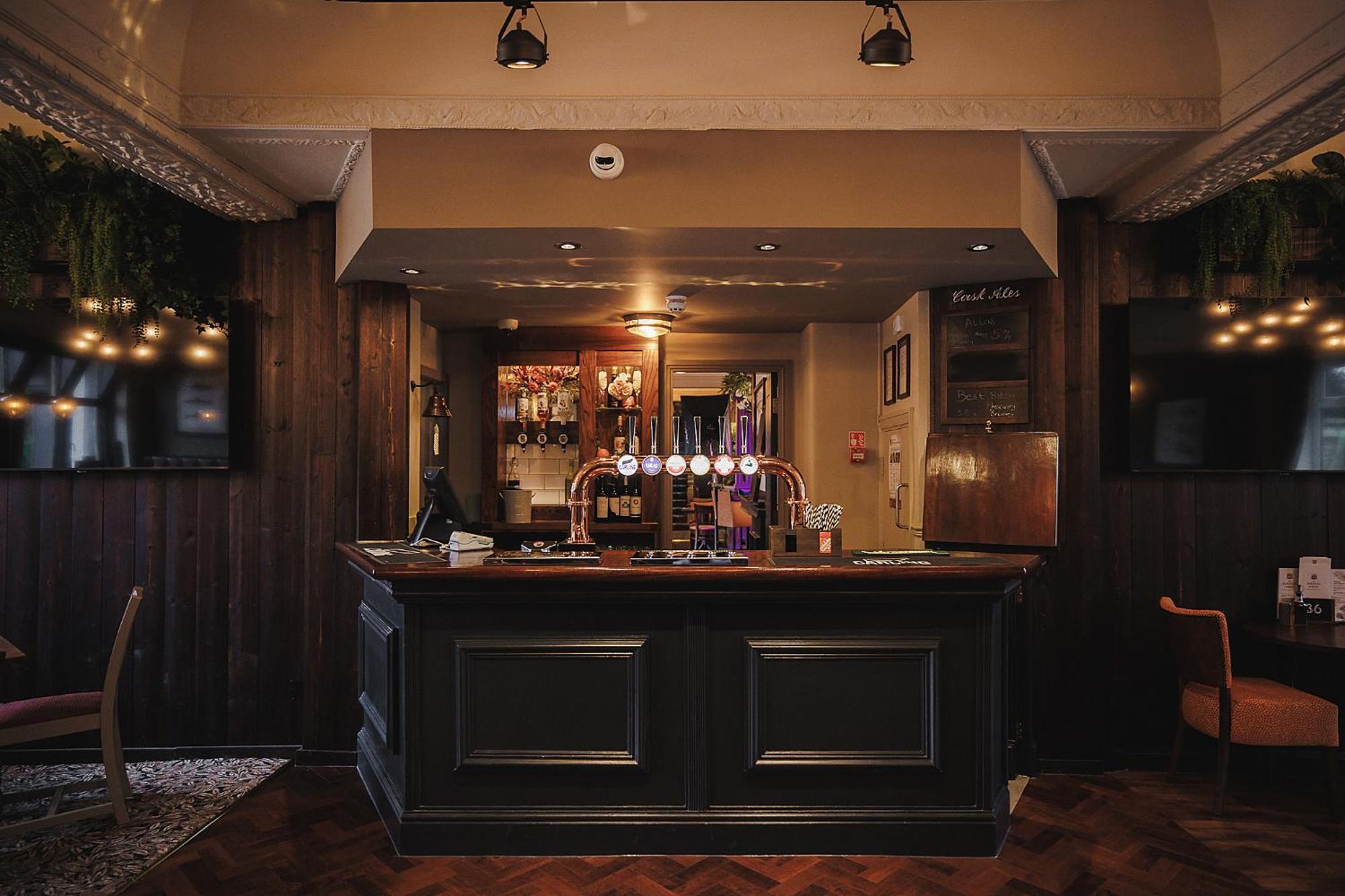 The Dukeries Lodge, Edwinstowe, Nottinghamshire ภายนอก รูปภาพ