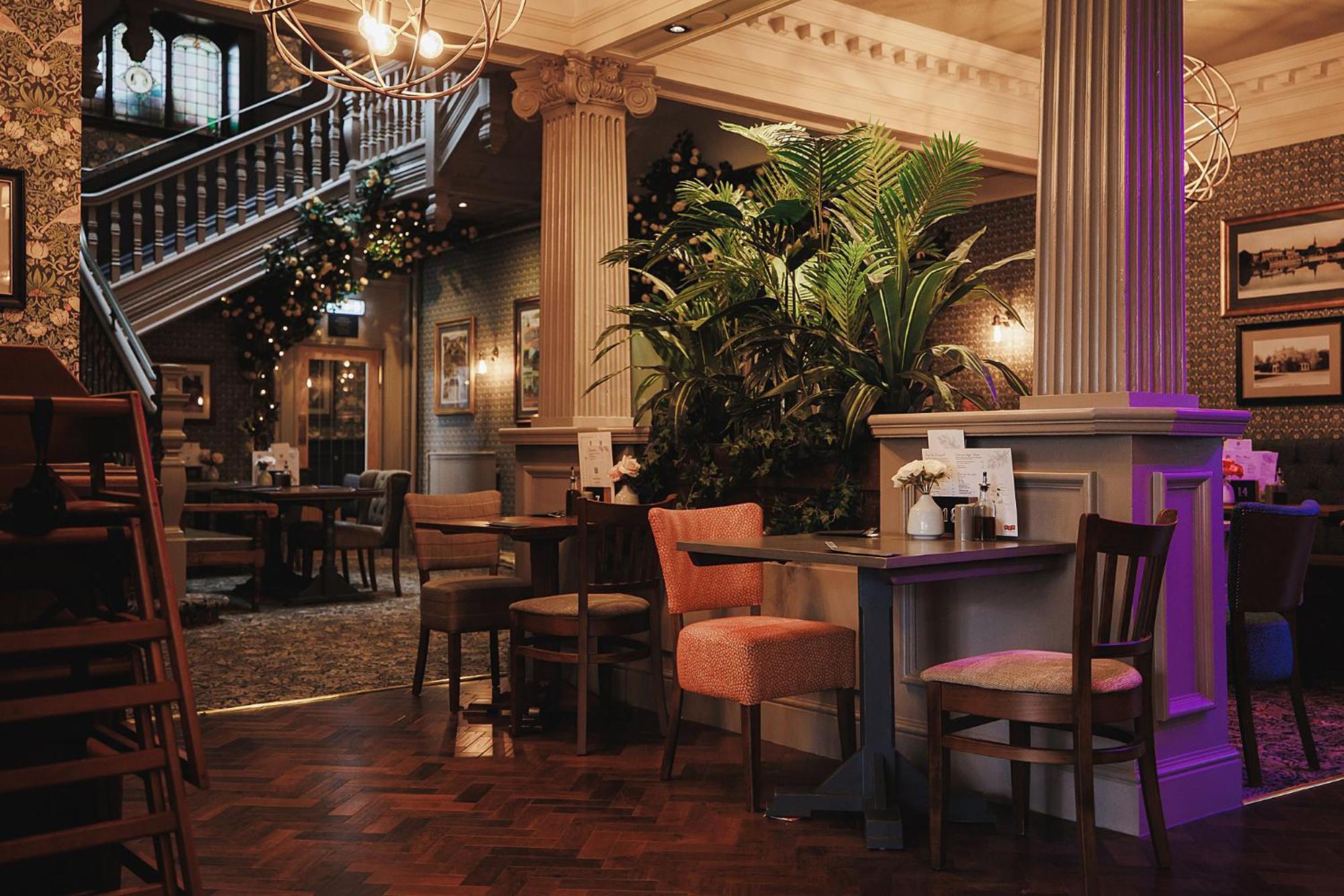 The Dukeries Lodge, Edwinstowe, Nottinghamshire ภายนอก รูปภาพ